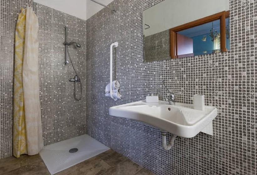 חדר סטנדרט, Cuaddus E Tellas