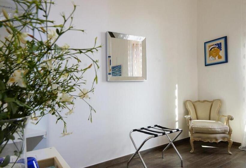 オーシャンビューデラックスルーム, La Corte Di Bafè B&b Slow Life