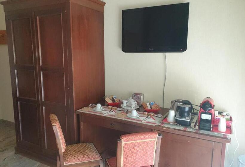 اتاق استاندارد با تخت بزرگ, Lussuoso B&b