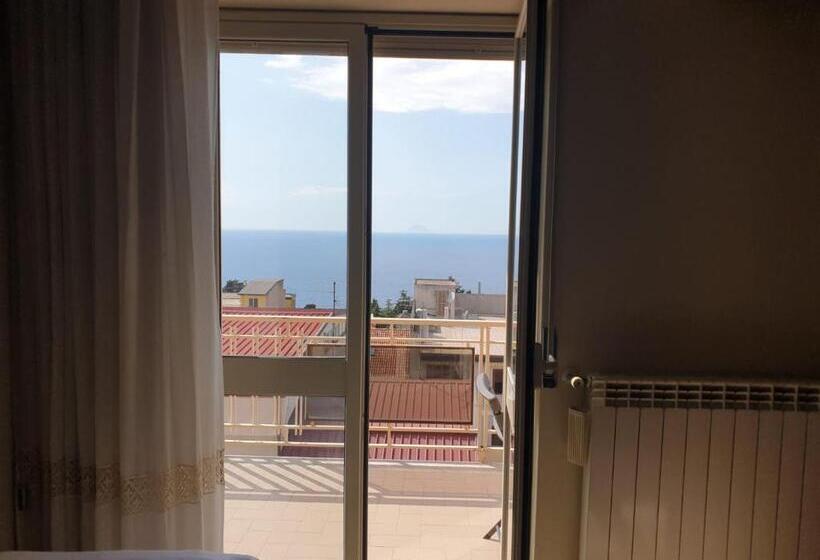 اتاق استاندارد با تخت بزرگ, Lussuoso B&b