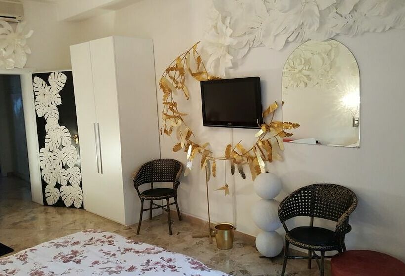 اتاق راحتی سه تخته, B&b Tempio Malatestiano