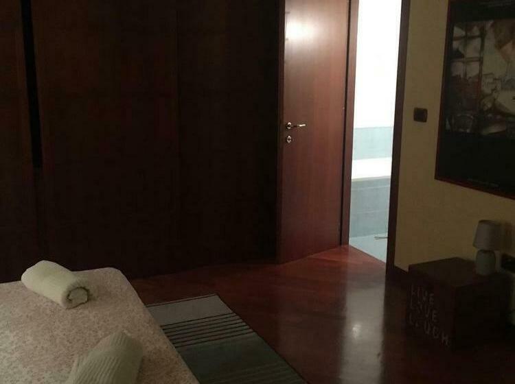 Номер Стандарт с Балконом, Jfk B & B