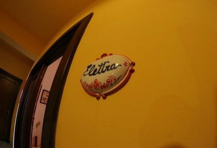 غرفة قياسية مزوَّدة بتراس, B&b Nereidi