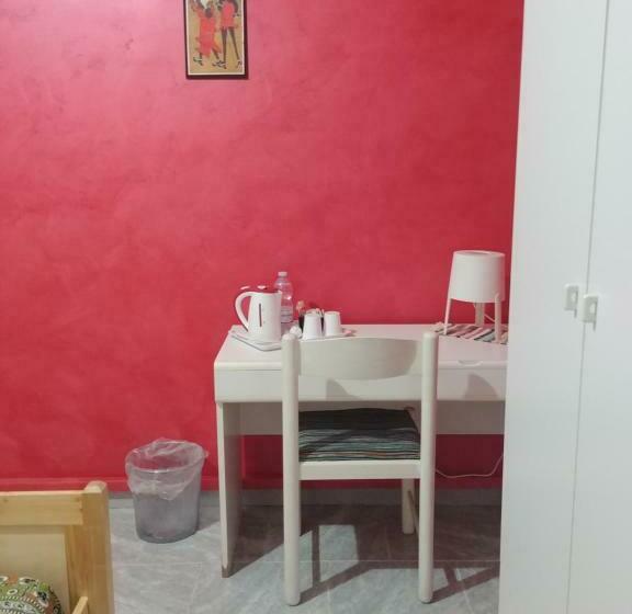 غرفة أساسية مزودة بشُرفة, B&b Nereidi