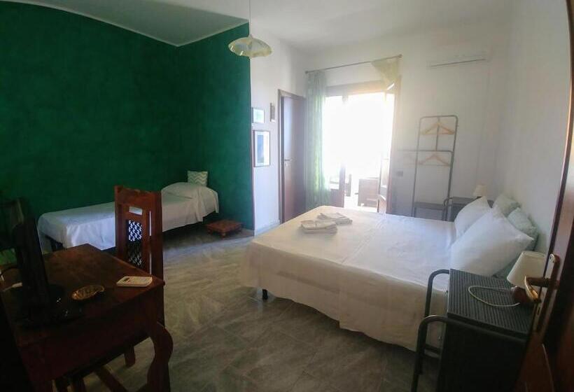 غرفة عائلية, B&b Nereidi