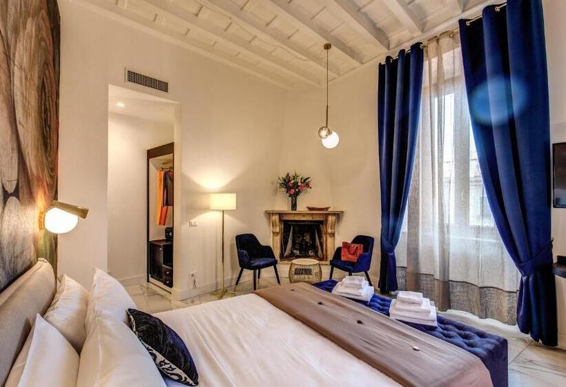 سوییت جونیور, Little Queen Pantheon