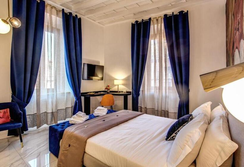 سوییت جونیور, Little Queen Pantheon