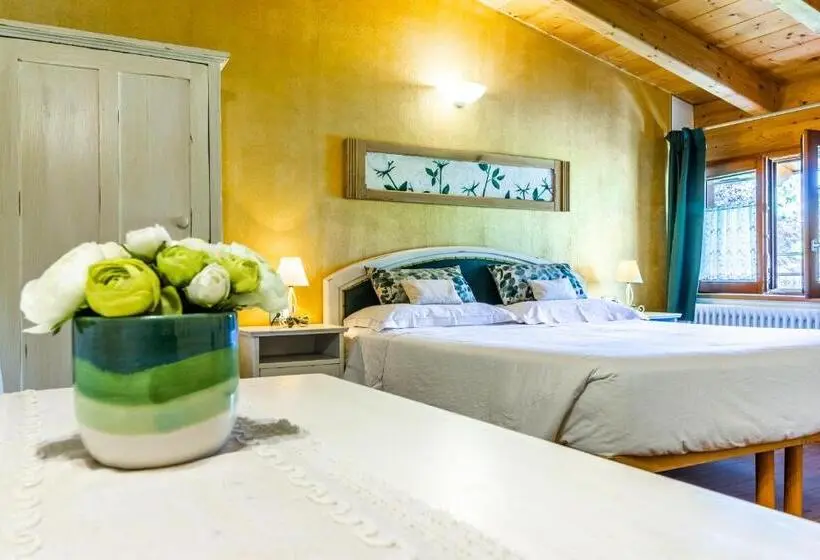 スタンダードルーム, B&b Alla Loggia Dell Imperatore