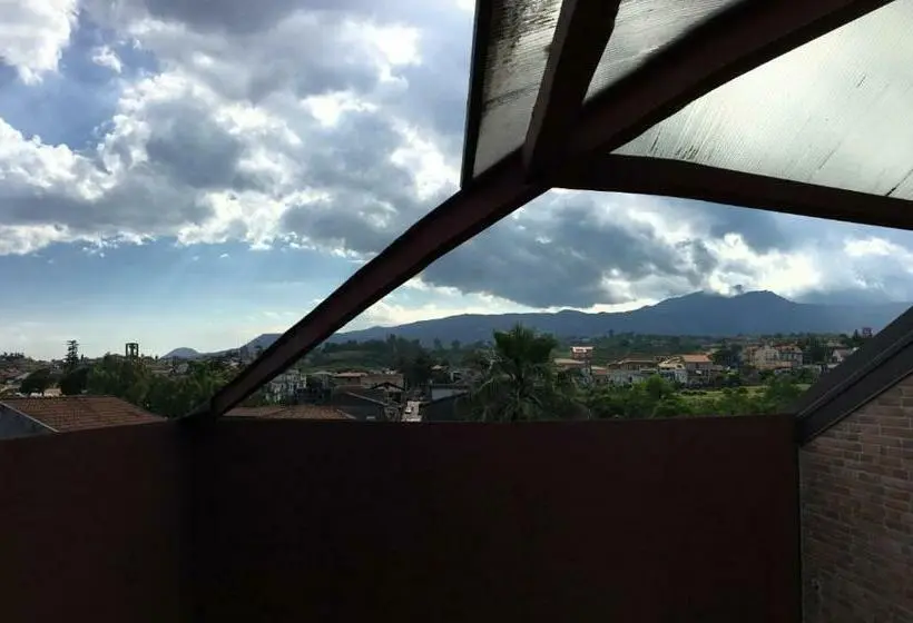 ファミリールーム, Original Sicily