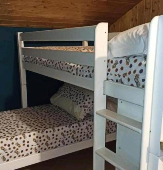 غرفة عائلية, Original Sicily