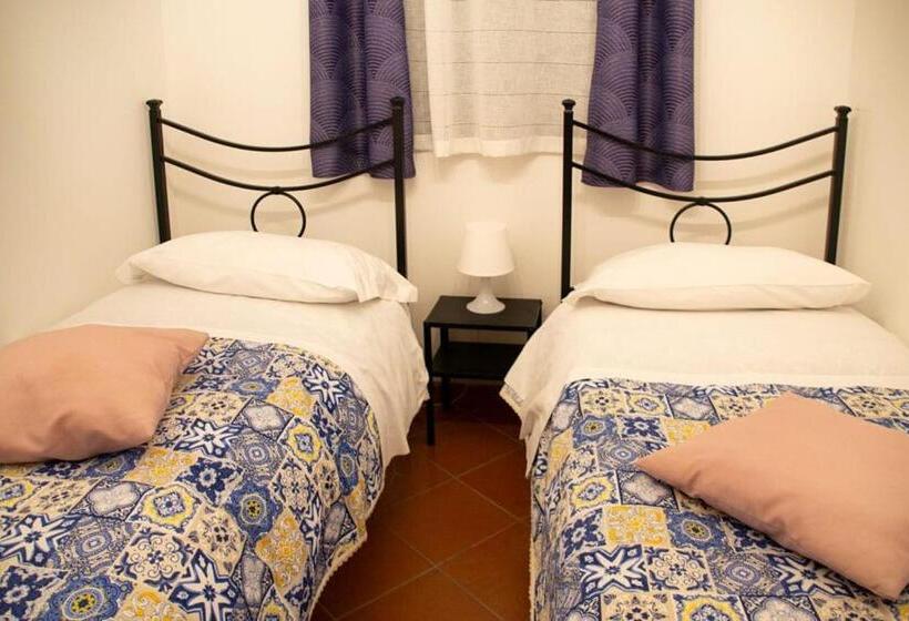 غرفة قياسية لذوى الاحتياجات الخاصة, Original Sicily