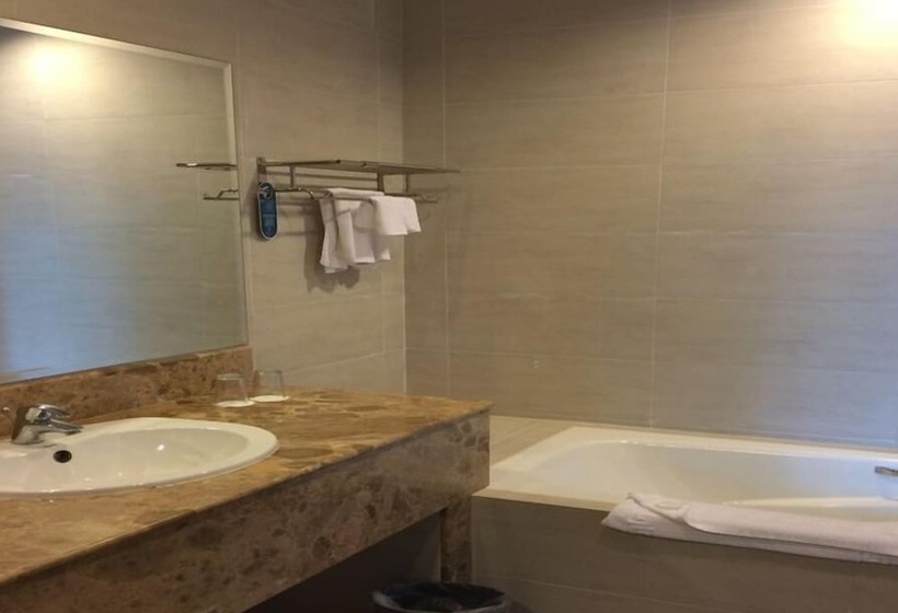 Четырехместный Номер Deluxe, Heritage Hotel Cameron Highlands