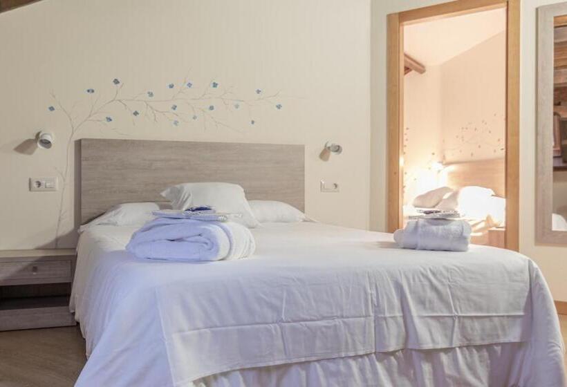 デラックスルーム, Balneario Rio Pambre