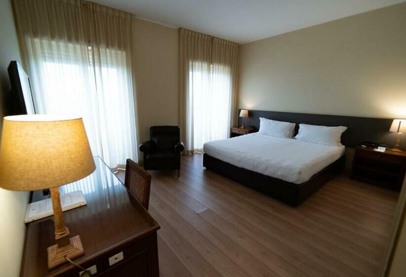 スーペリアールーム, Villa Maria Hotel & Spa