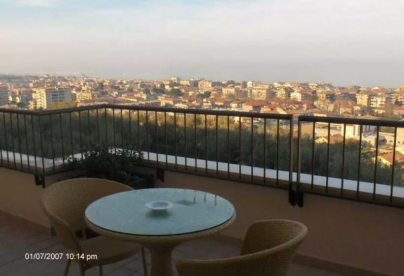 Juniorsviitti King-vuode, Villa Maria Hotel & Spa
