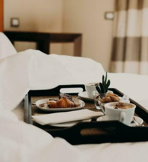 キングサイズベッドのデラックスルーム, Villa Maria Hotel & Spa