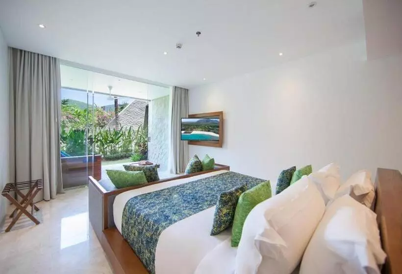 سوئیت جونیور با چشم‌انداز باغ, Candi Beach Resort & Spa