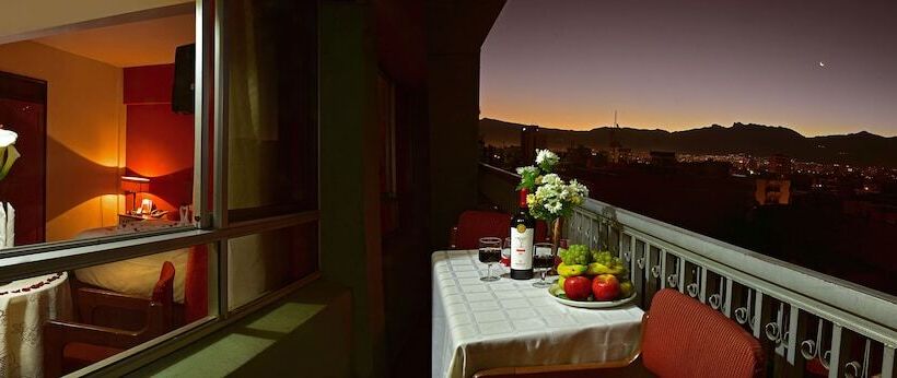 سوییت, Cesar S Plaza