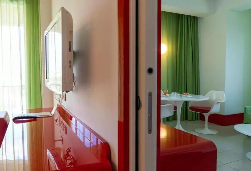 Family Room Sea View, Domina Zagarella  Sicily
