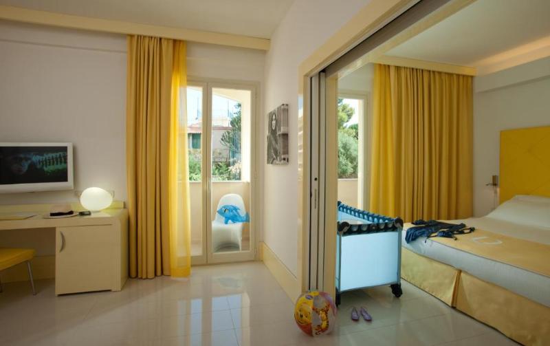 Junior Suite Sea View, Domina Zagarella  Sicily