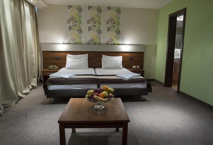 غرفة ديلوكس, Forum   Free Parking