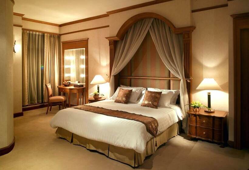 سوئیت پنت هاوس, Grand Diamond Suites