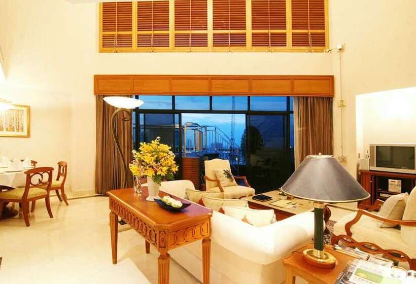 سوئیت پنت هاوس, Grand Diamond Suites