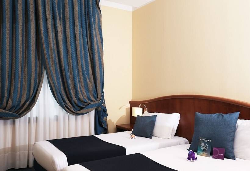 Standard Szoba, Mercure Genova San Biagio