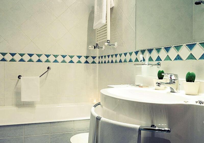 Superior Szoba, Mercure Genova San Biagio