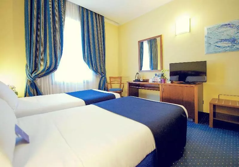 Standard-huone, Mercure Genova San Biagio