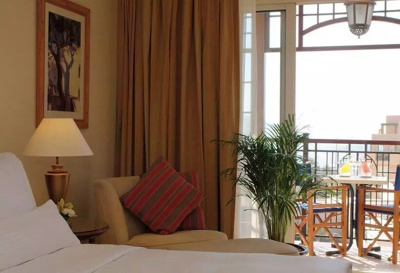 オーシャンビューデラックスルーム, Movenpick Resort & Residences Aqaba