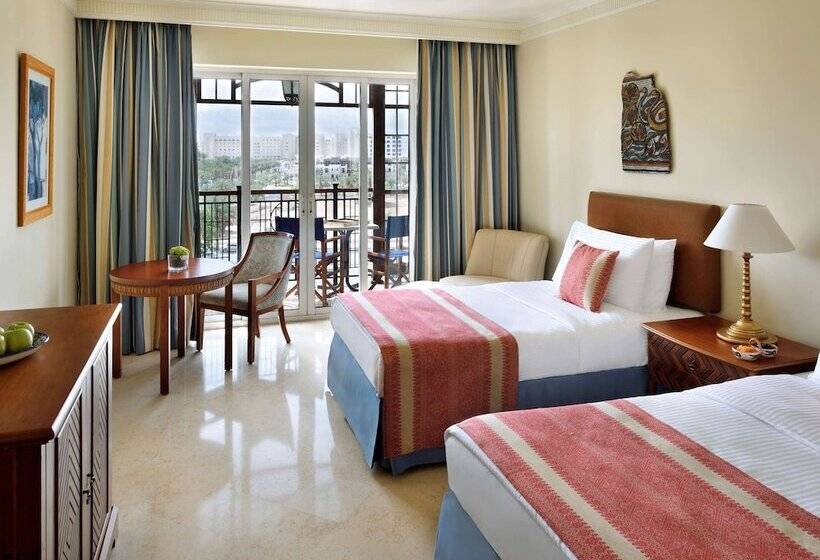 اتاق لوکس, Movenpick Resort & Residences Aqaba