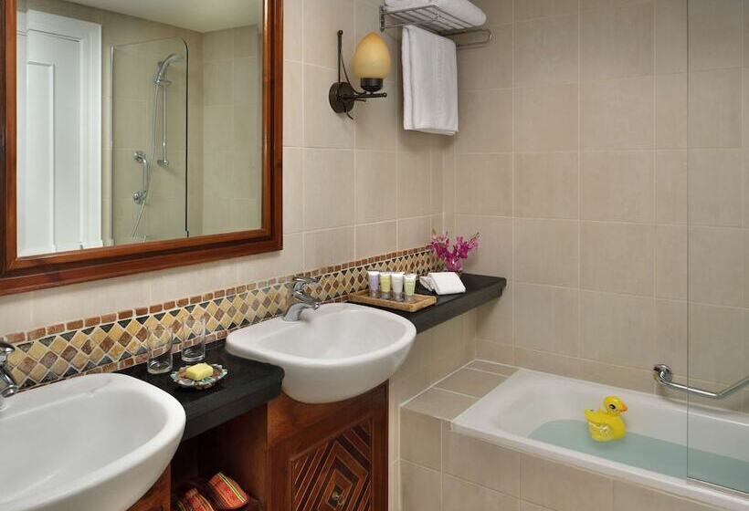 اتاق خانوادگی, Movenpick Resort & Residences Aqaba