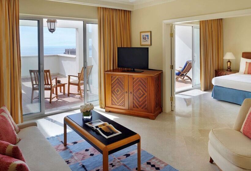 سوییت با چشمانداز دریا, Movenpick Resort & Residences Aqaba