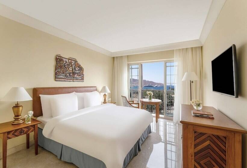 اتاق سوپریور با چشمانداز دریا, Movenpick Resort & Residences Aqaba