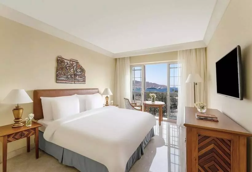 オーシャンビュースーペリアールーム, Movenpick Resort & Residences Aqaba