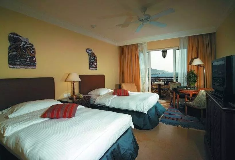 オーシャンビュースーペリアールーム, Movenpick Resort & Residences Aqaba