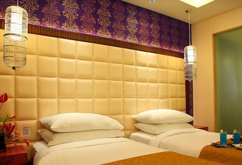 Номер Клуб, The Metropolitan Hotel & Spa New Delhi