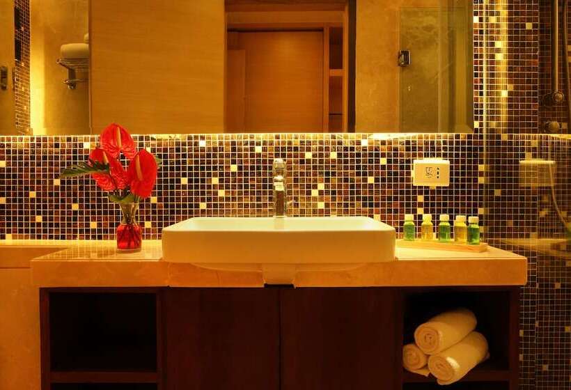 Номер Deluxe, The Metropolitan Hotel & Spa New Delhi