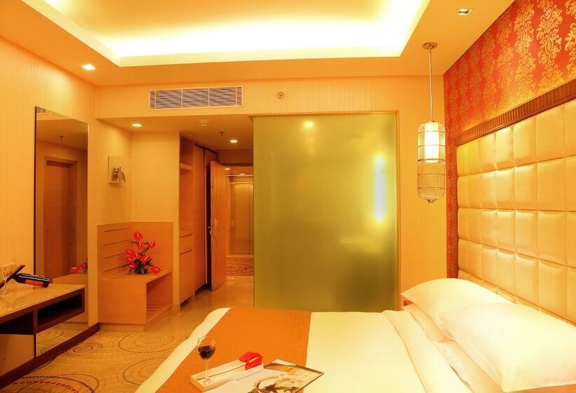 Номер Deluxe, The Metropolitan Hotel & Spa New Delhi