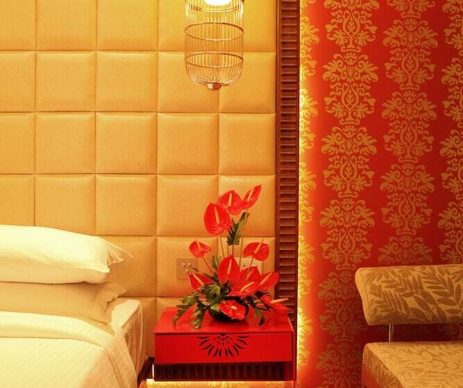 Номер Superior, The Metropolitan Hotel & Spa New Delhi