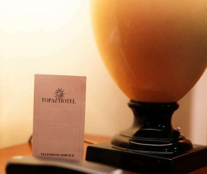 اتاق استاندارد, Topaz