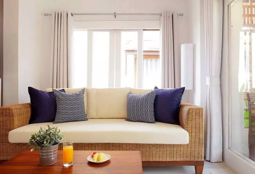 Superior Room with Terrace, Malibu Resort, Koh Samui