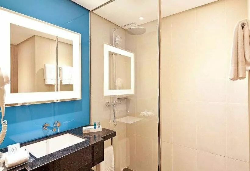 اتاق سوپریور خانوادگی, Novotel World Trade Centre Dubai