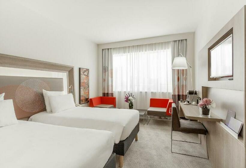 Номер Executive, Novotel World Trade Centre Dubai