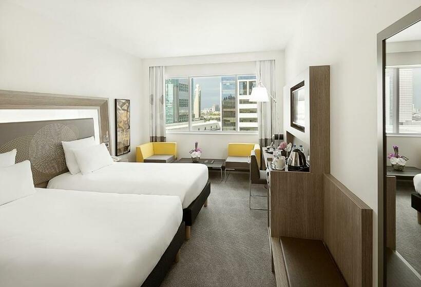 اتاق اجرایی, Novotel World Trade Centre Dubai