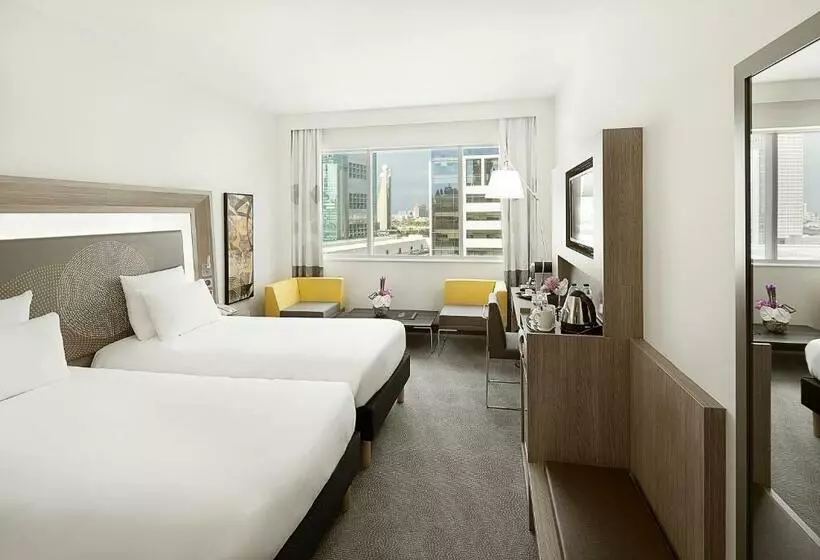 اتاق اجرایی, Novotel World Trade Centre Dubai