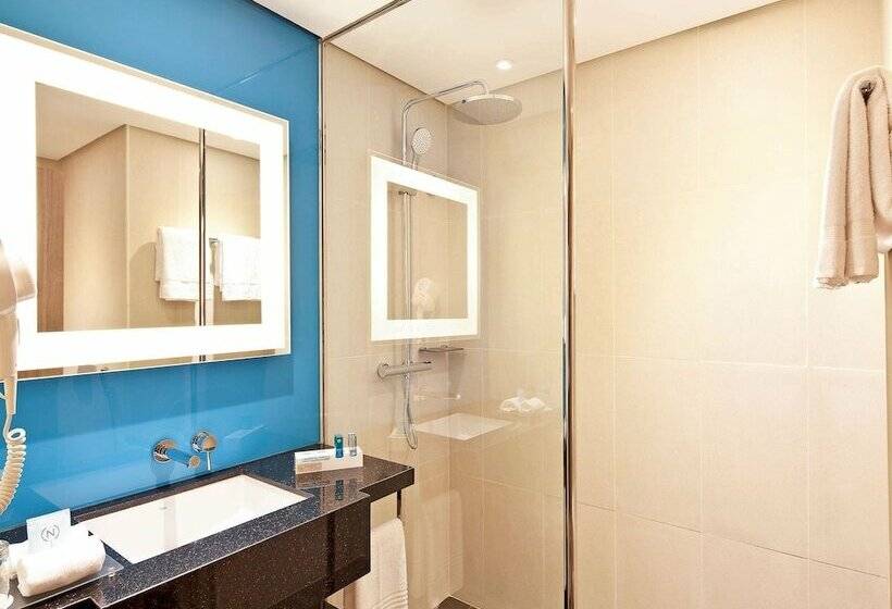 اتاق اجرایی, Novotel World Trade Centre Dubai