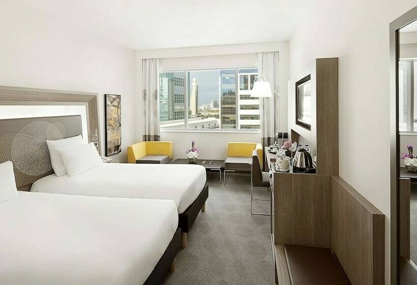 Номер Executive, Novotel World Trade Centre Dubai