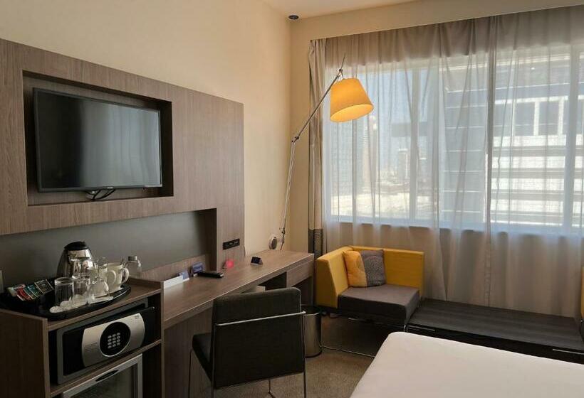 اتاق سوپریور, Novotel World Trade Centre Dubai
